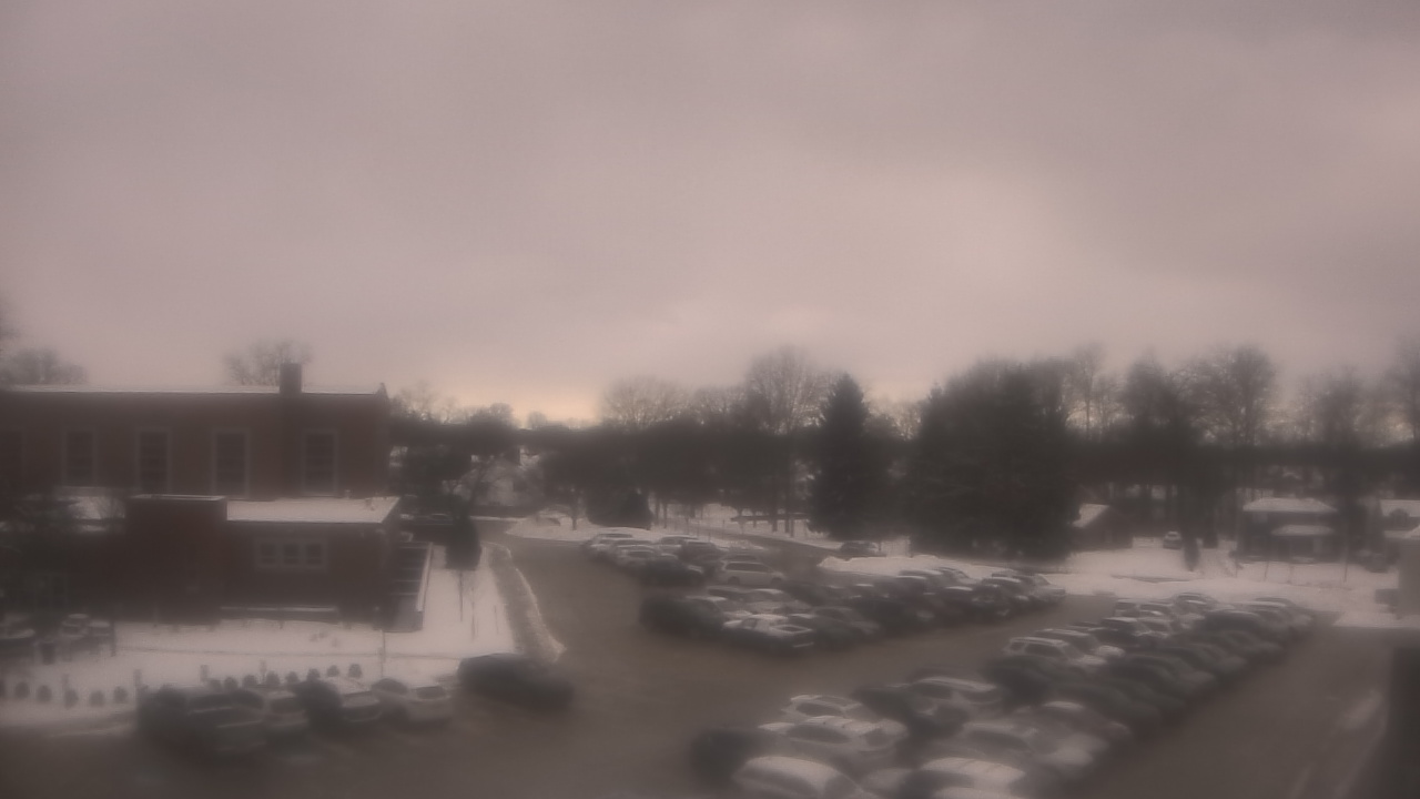 Thumbnail for current weather camera view from Gesu School in University Heights, Ohio