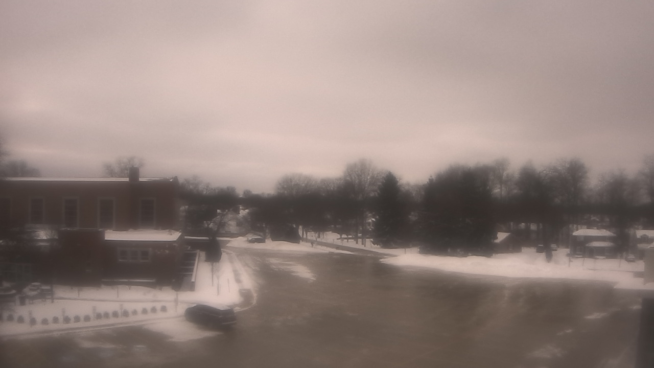 Thumbnail for current weather camera view from Gesu School in University Heights, Ohio