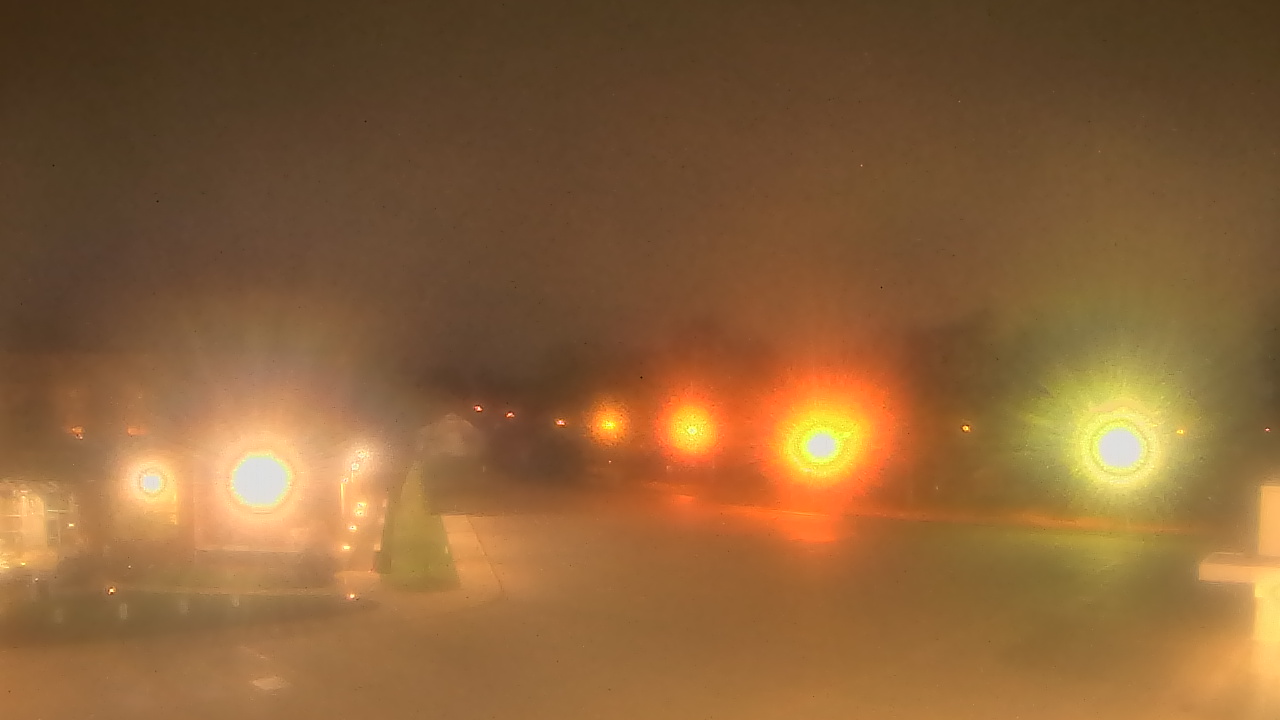 Thumbnail for current weather camera view from Gesu School in University Heights, Ohio