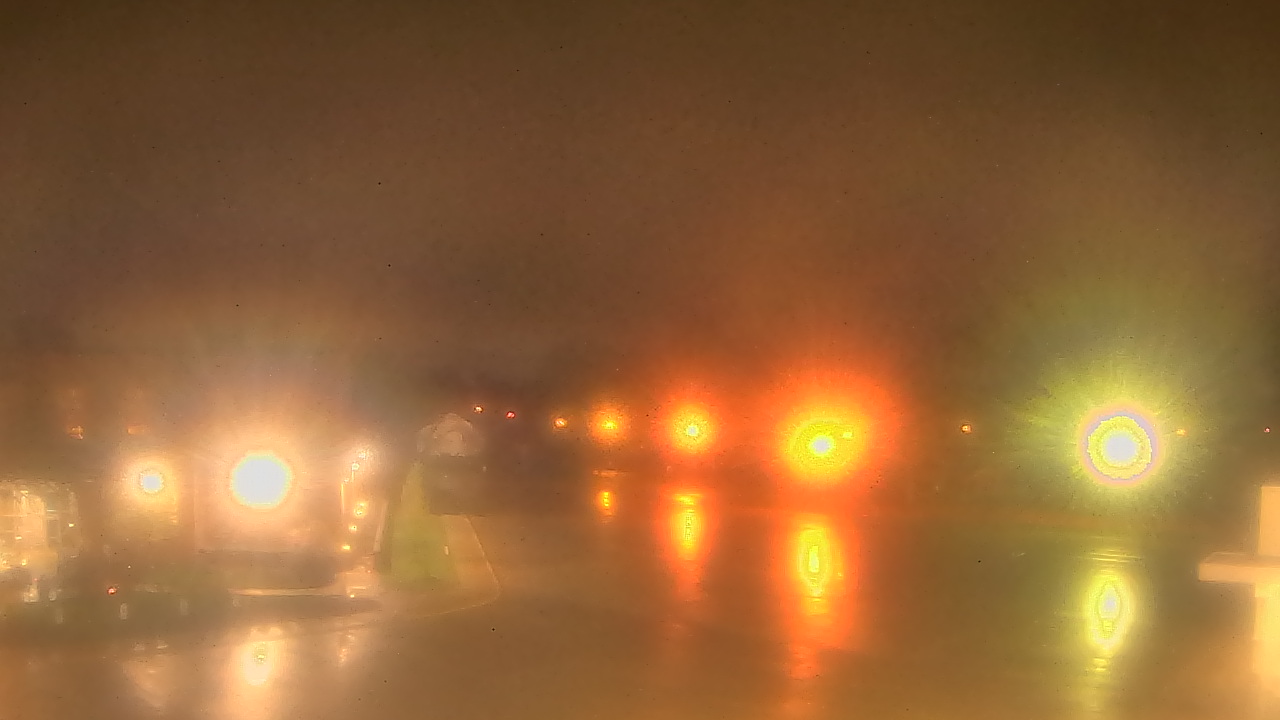 Thumbnail for current weather camera view from Gesu School in University Heights, Ohio