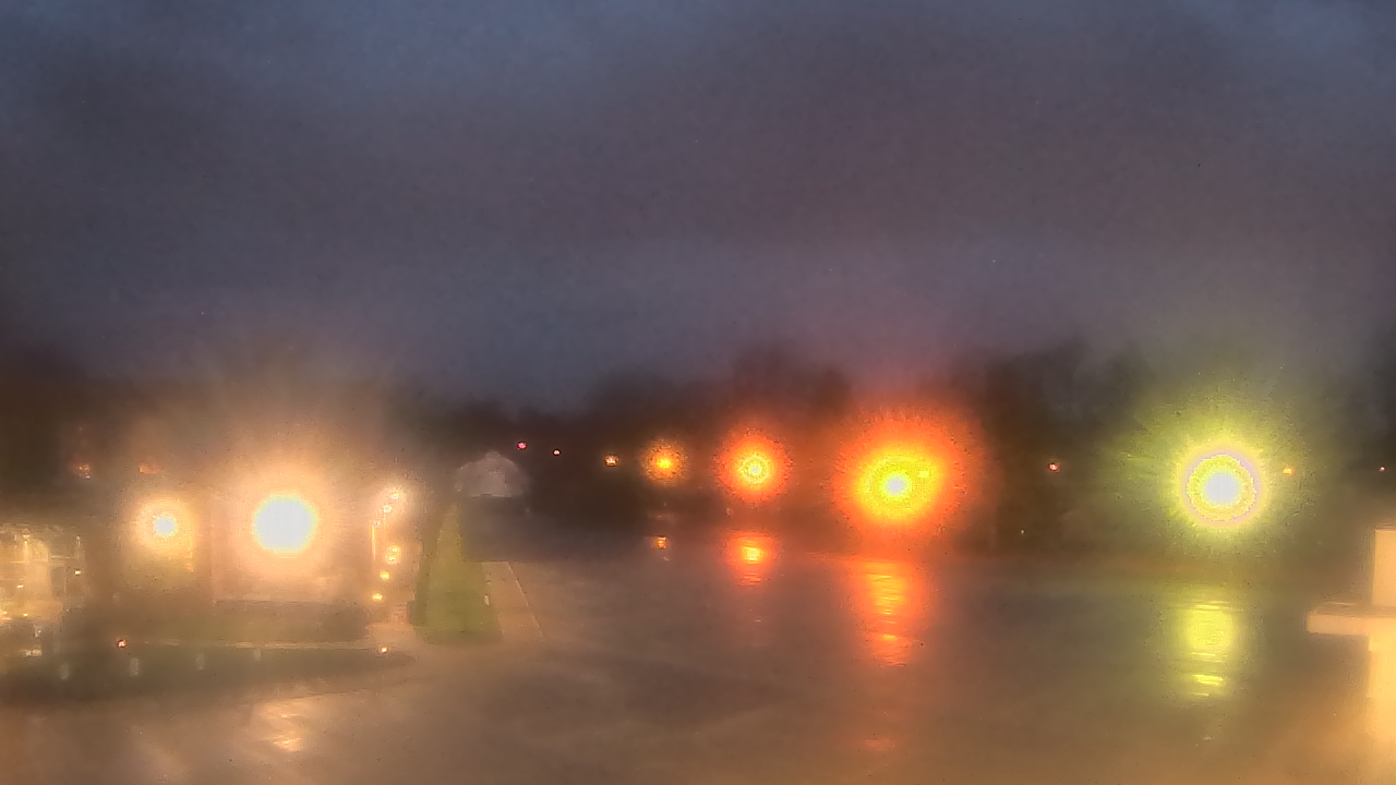 Thumbnail for current weather camera view from Gesu School in University Heights, Ohio