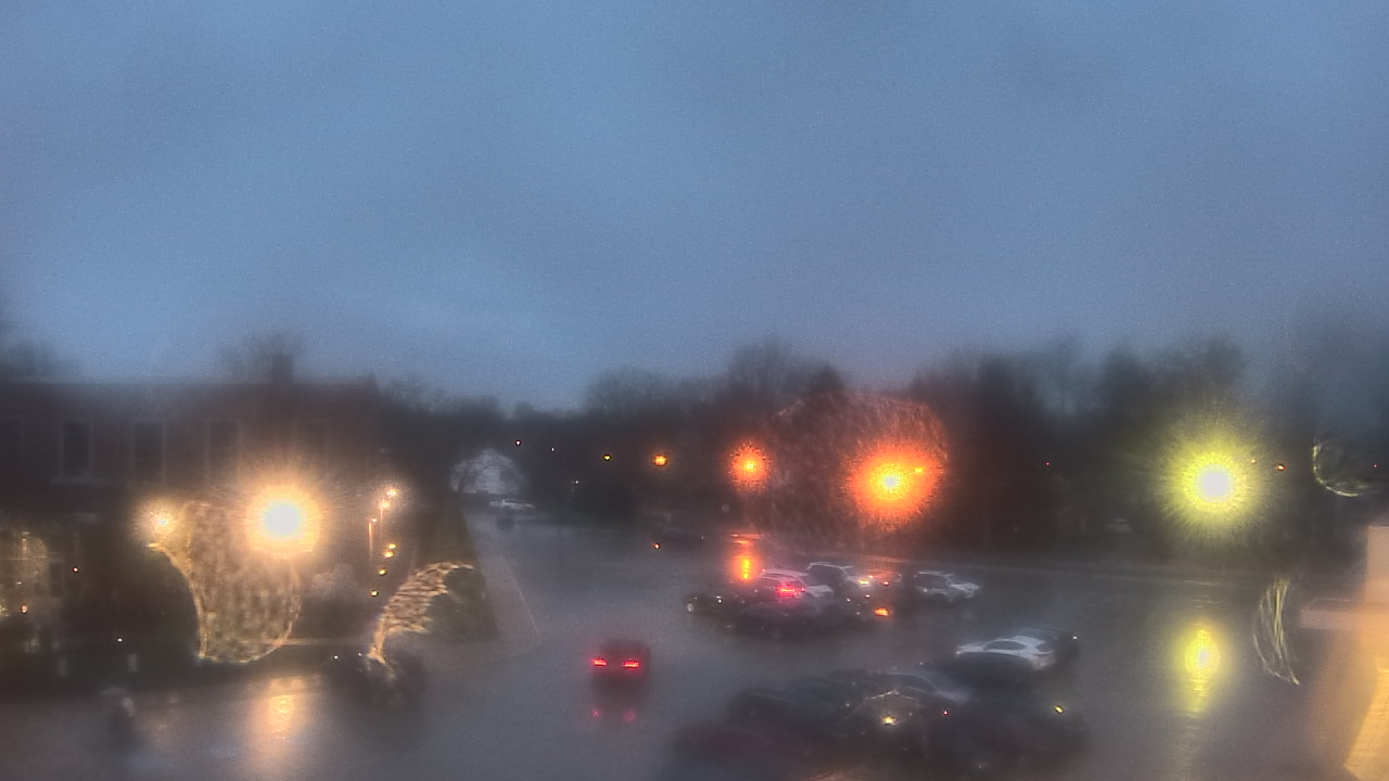 Thumbnail for current weather camera view from Gesu School in University Heights, Ohio