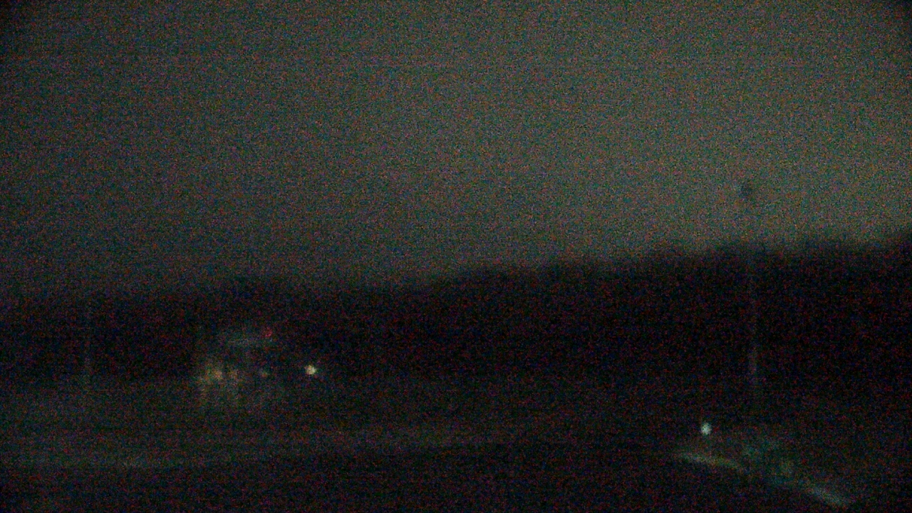 Thumbnail for current weather camera view from Riverdale Baptist School in Greater Upper Marlboro, Maryland