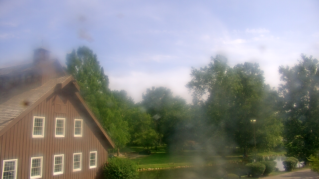 Thumbnail for current weather camera view from Velvet Ice Cream in Utica, Ohio