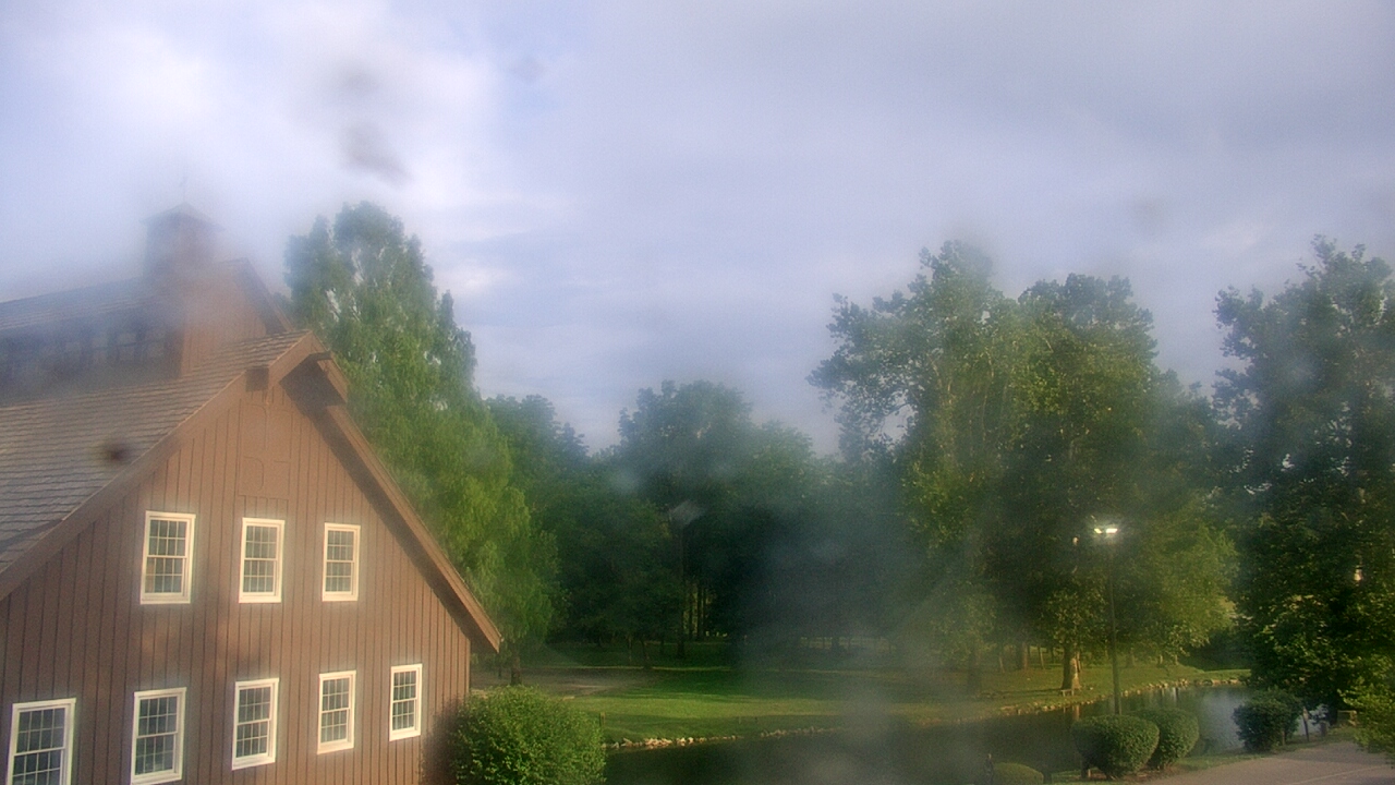 Thumbnail for current weather camera view from Velvet Ice Cream in Utica, Ohio