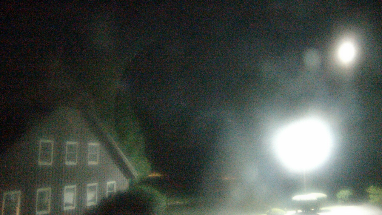 Thumbnail for current weather camera view from Velvet Ice Cream in Utica, Ohio
