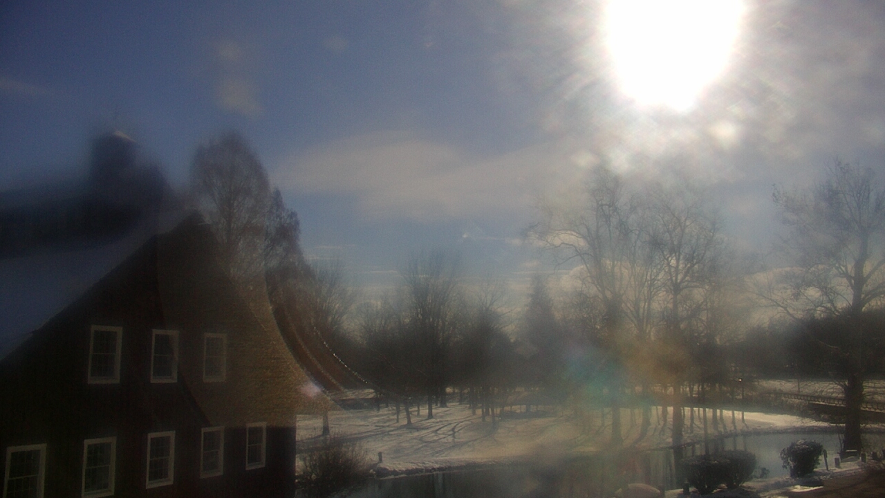 Thumbnail for current weather camera view from Velvet Ice Cream in Utica, Ohio