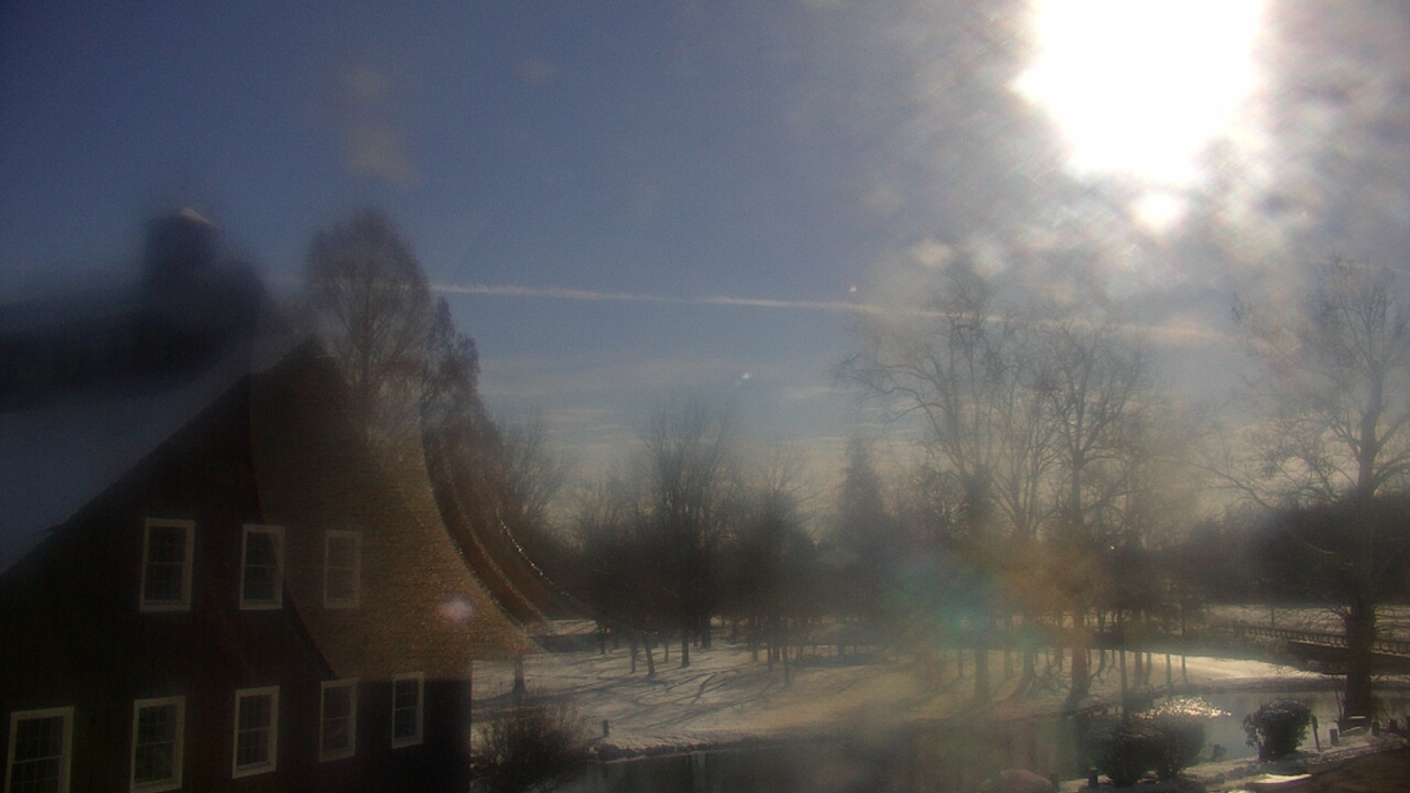 Thumbnail for current weather camera view from Velvet Ice Cream in Utica, Ohio