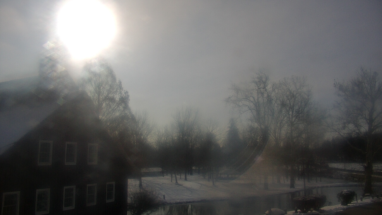 Thumbnail for current weather camera view from Velvet Ice Cream in Utica, Ohio