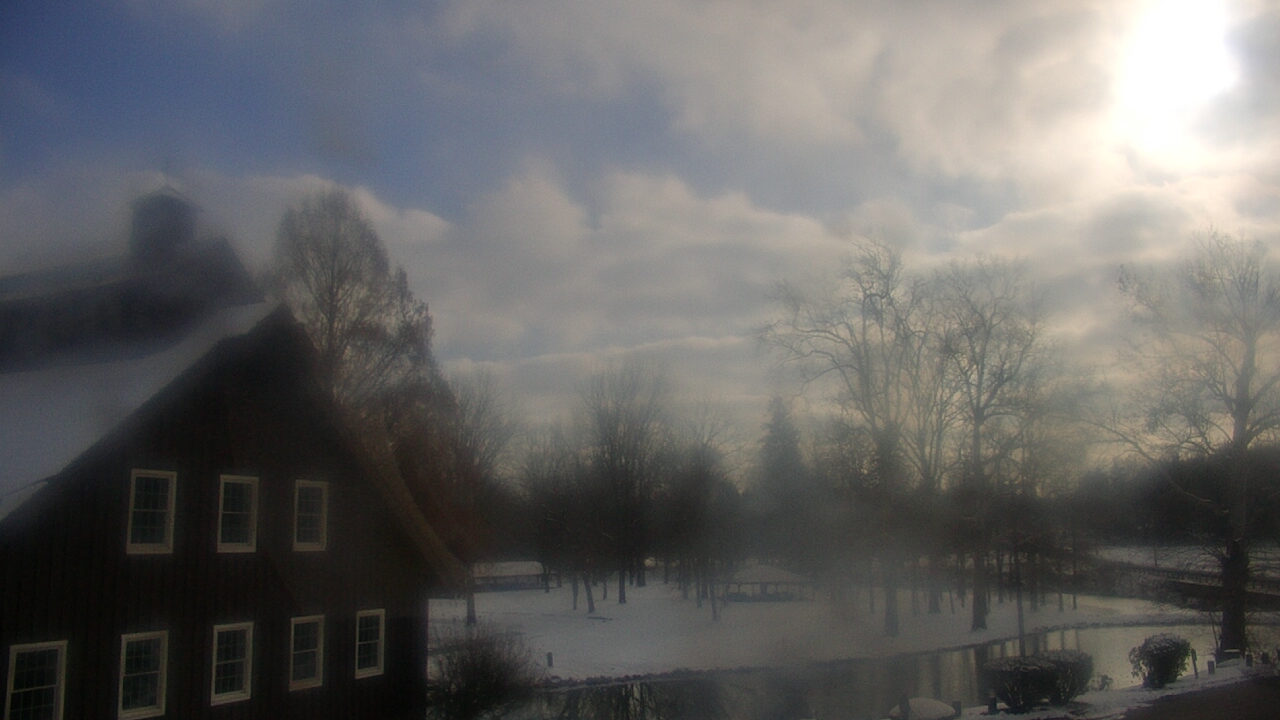 Thumbnail for current weather camera view from Velvet Ice Cream in Utica, Ohio