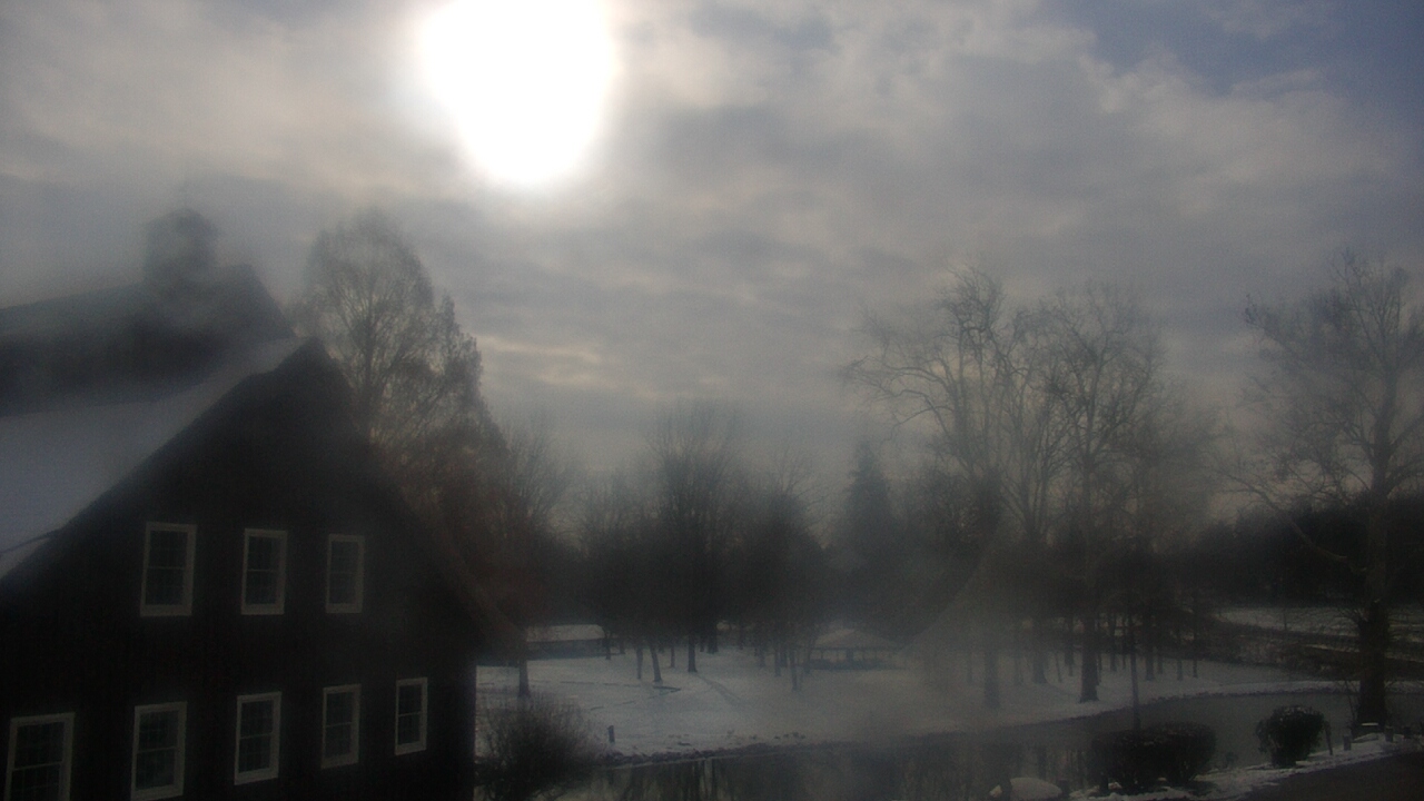 Thumbnail for current weather camera view from Velvet Ice Cream in Utica, Ohio