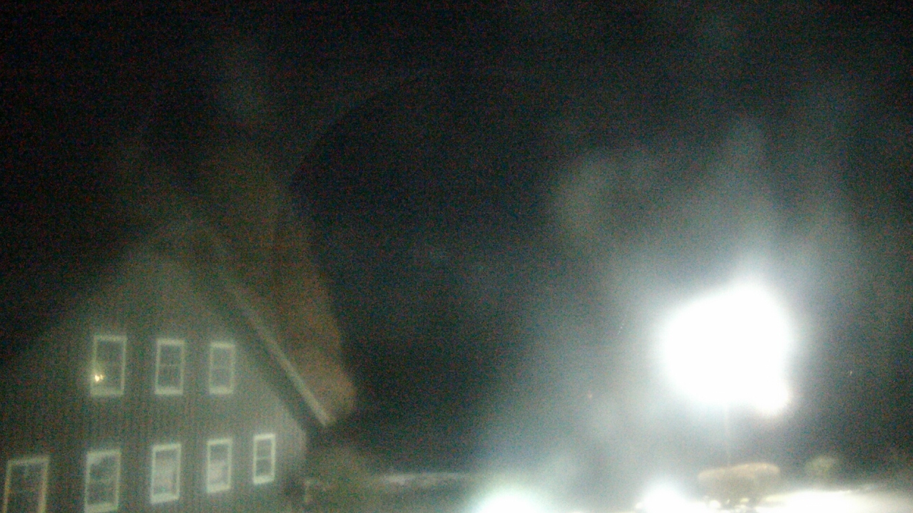 Thumbnail for current weather camera view from Velvet Ice Cream in Utica, Ohio