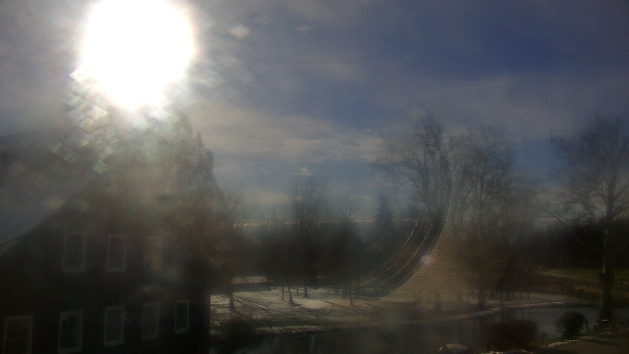 Thumbnail for current weather camera view from Velvet Ice Cream in Utica, Ohio