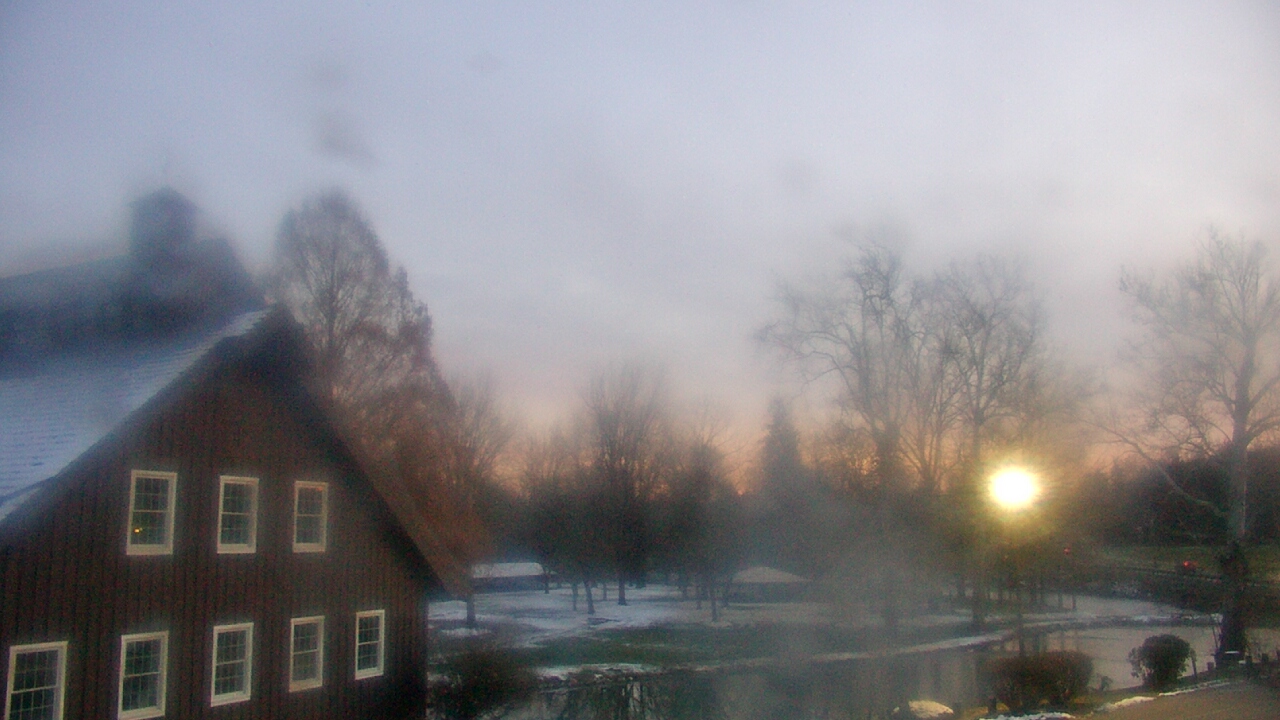 Thumbnail for current weather camera view from Velvet Ice Cream in Utica, Ohio