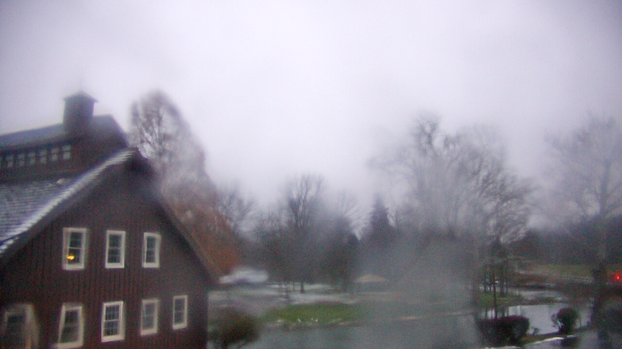 Thumbnail for current weather camera view from Velvet Ice Cream in Utica, Ohio