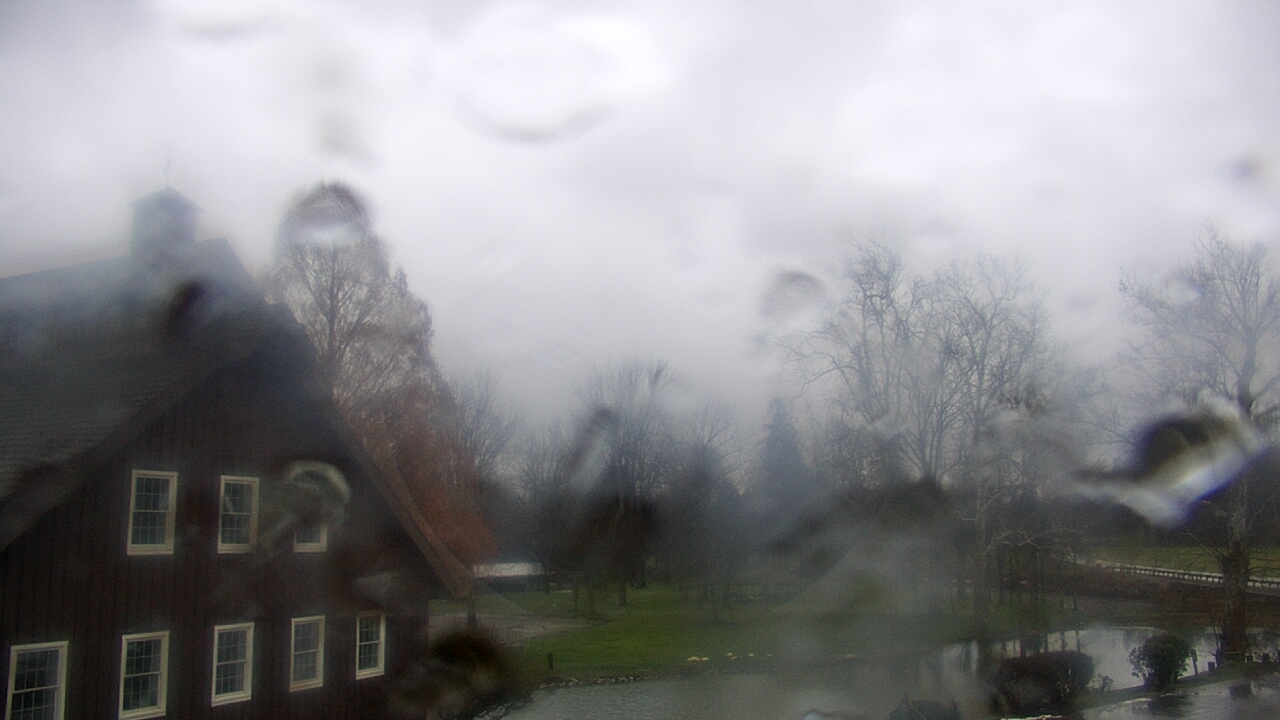 Thumbnail for current weather camera view from Velvet Ice Cream in Utica, Ohio