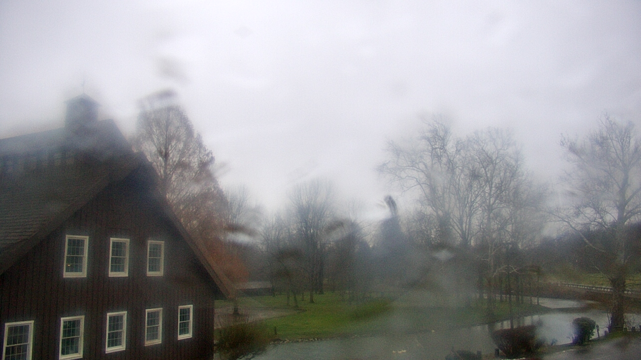 Thumbnail for current weather camera view from Velvet Ice Cream in Utica, Ohio