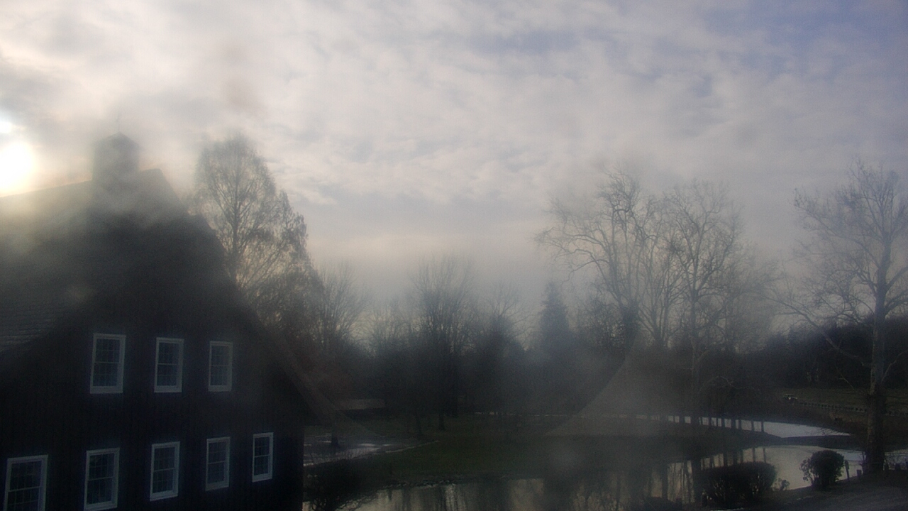 Thumbnail for current weather camera view from Velvet Ice Cream in Utica, Ohio