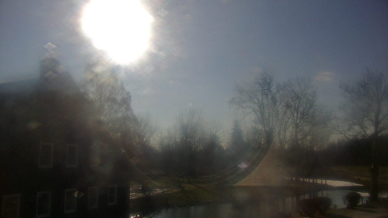 Thumbnail for current weather camera view from Velvet Ice Cream in Utica, Ohio