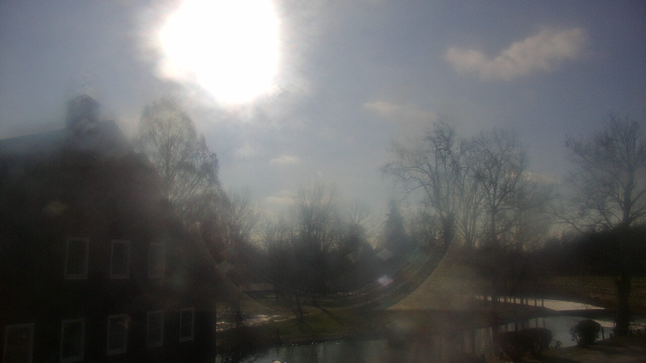 Thumbnail for current weather camera view from Velvet Ice Cream in Utica, Ohio