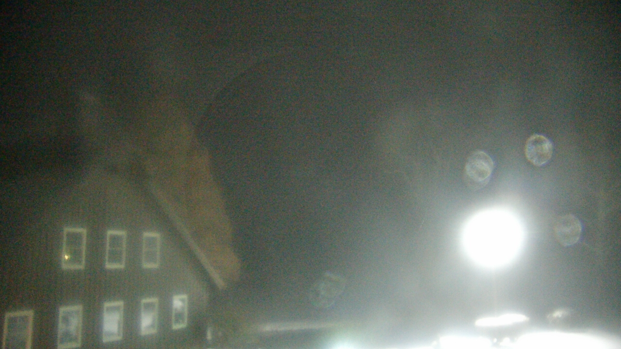 Thumbnail for current weather camera view from Velvet Ice Cream in Utica, Ohio