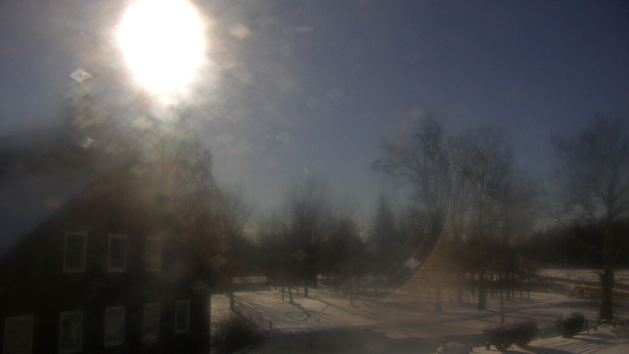 Thumbnail for current weather camera view from Velvet Ice Cream in Utica, Ohio