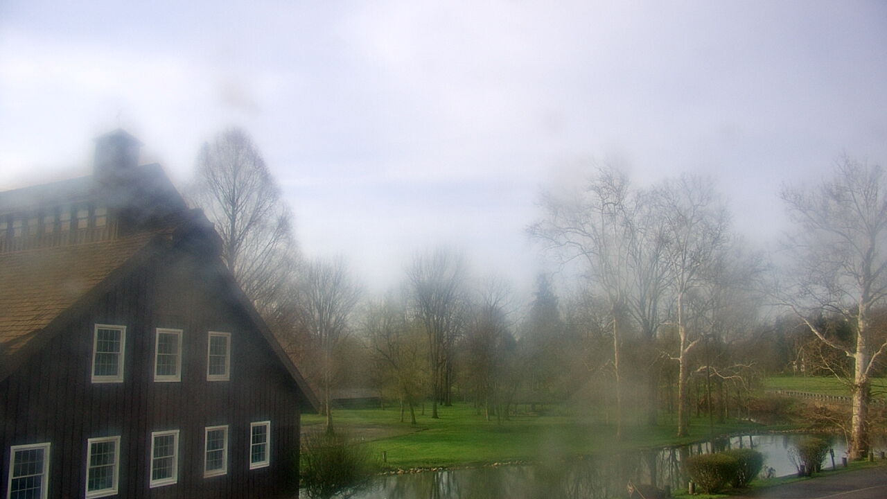 Thumbnail for current weather camera view from Velvet Ice Cream in Utica, Ohio