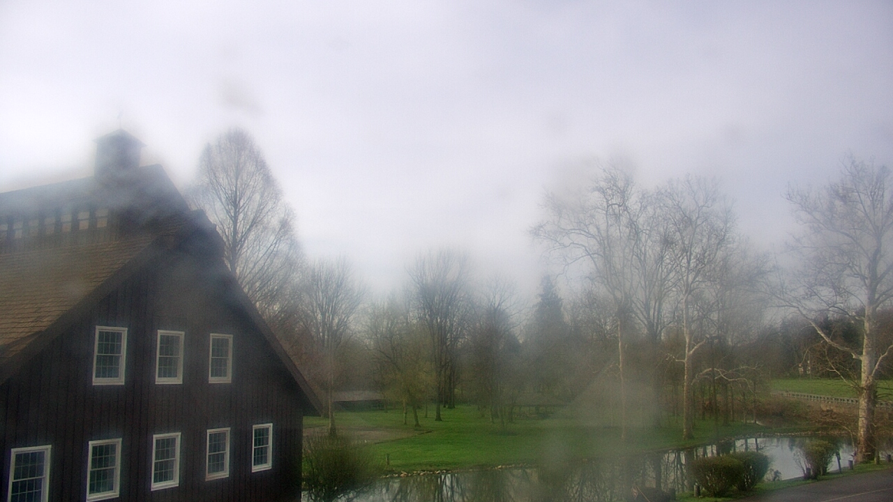 Thumbnail for current weather camera view from Velvet Ice Cream in Utica, Ohio