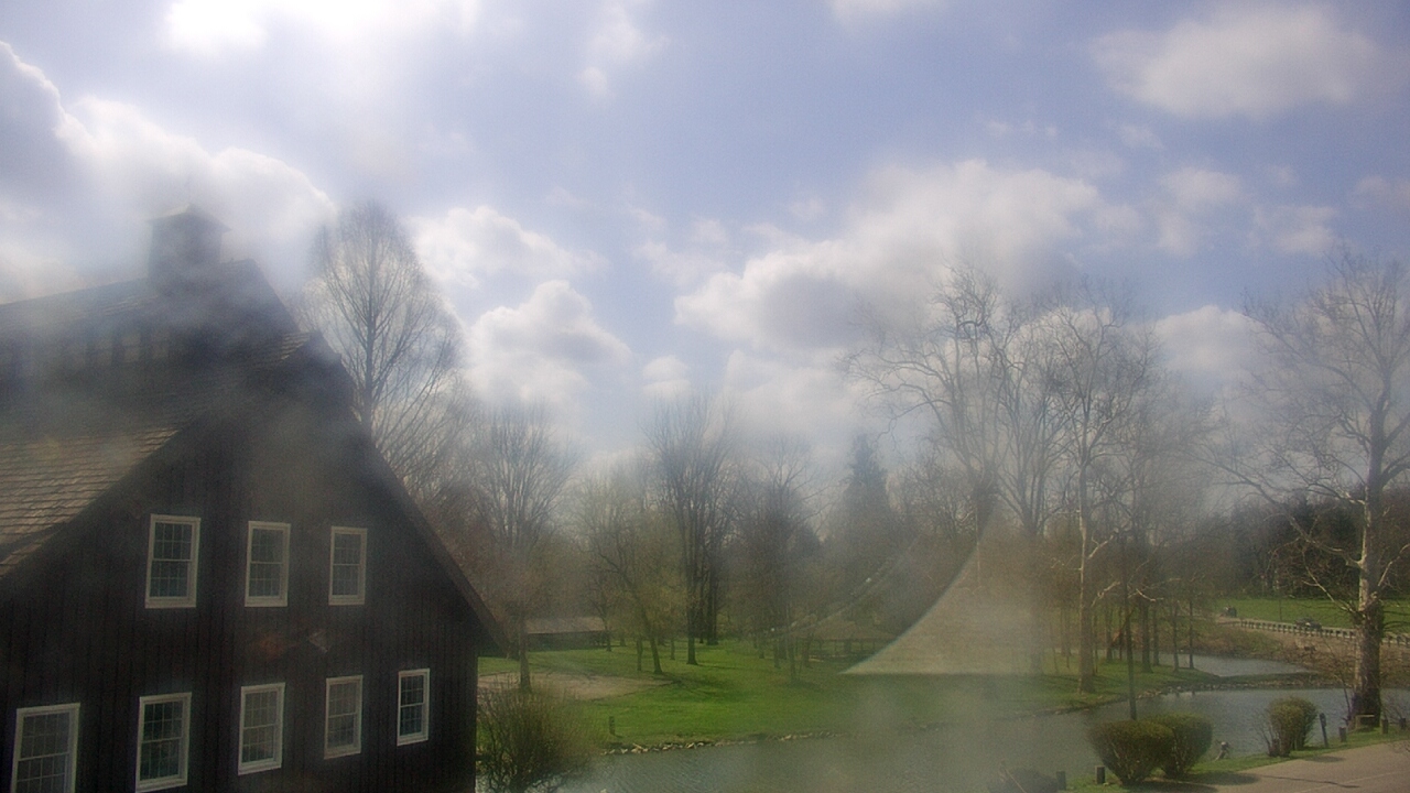 Thumbnail for current weather camera view from Velvet Ice Cream in Utica, Ohio