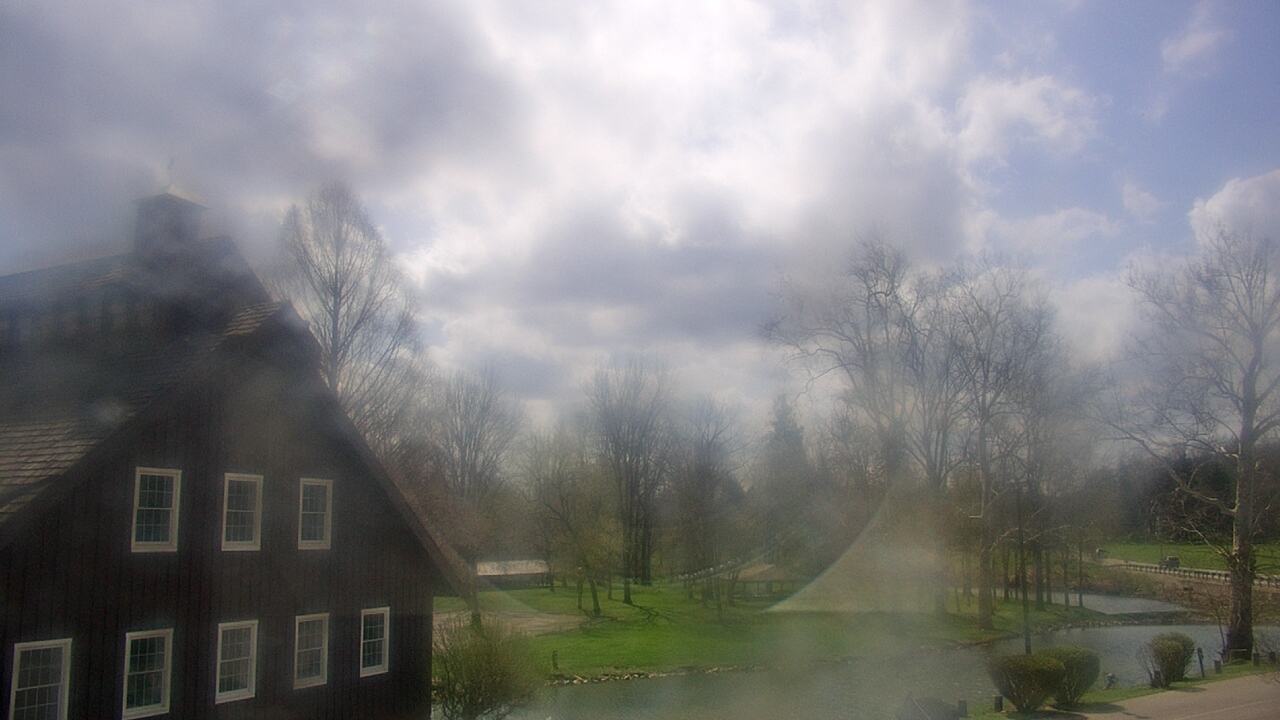 Thumbnail for current weather camera view from Velvet Ice Cream in Utica, Ohio