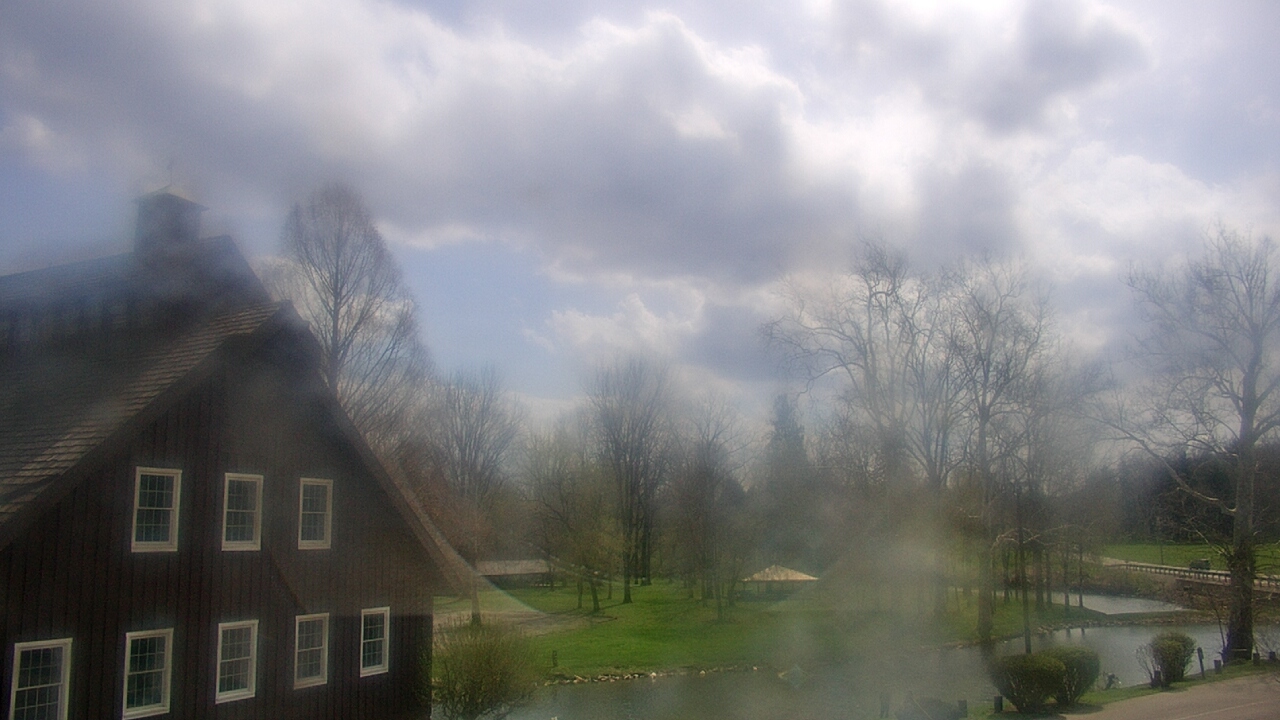 Thumbnail for current weather camera view from Velvet Ice Cream in Utica, Ohio