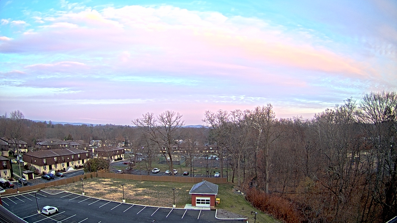 Thumbnail for current weather camera view from Valley Cottage Fire Department in Valley Cottage, New York