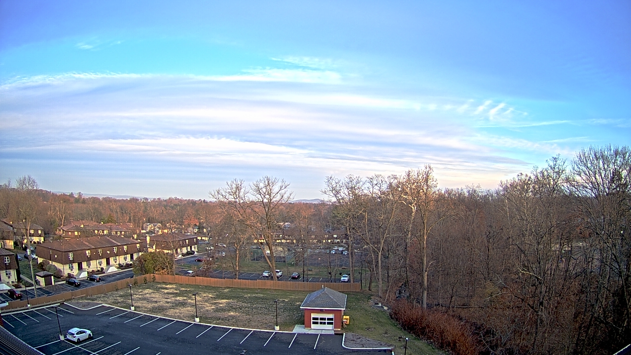 Thumbnail for current weather camera view from Valley Cottage Fire Department in Valley Cottage, New York