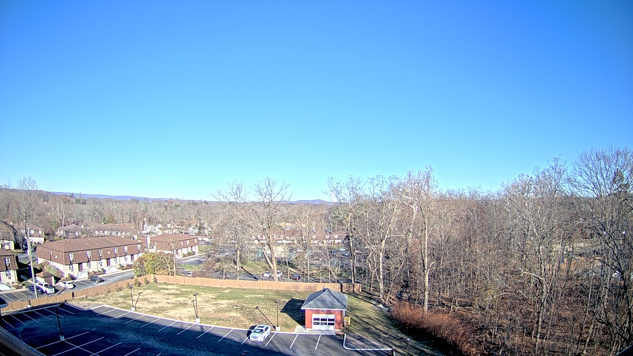 Thumbnail for current weather camera view from Valley Cottage Fire Department in Valley Cottage, New York