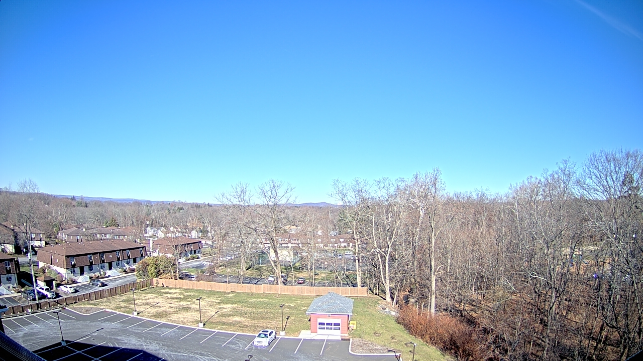 Thumbnail for current weather camera view from Valley Cottage Fire Department in Valley Cottage, New York