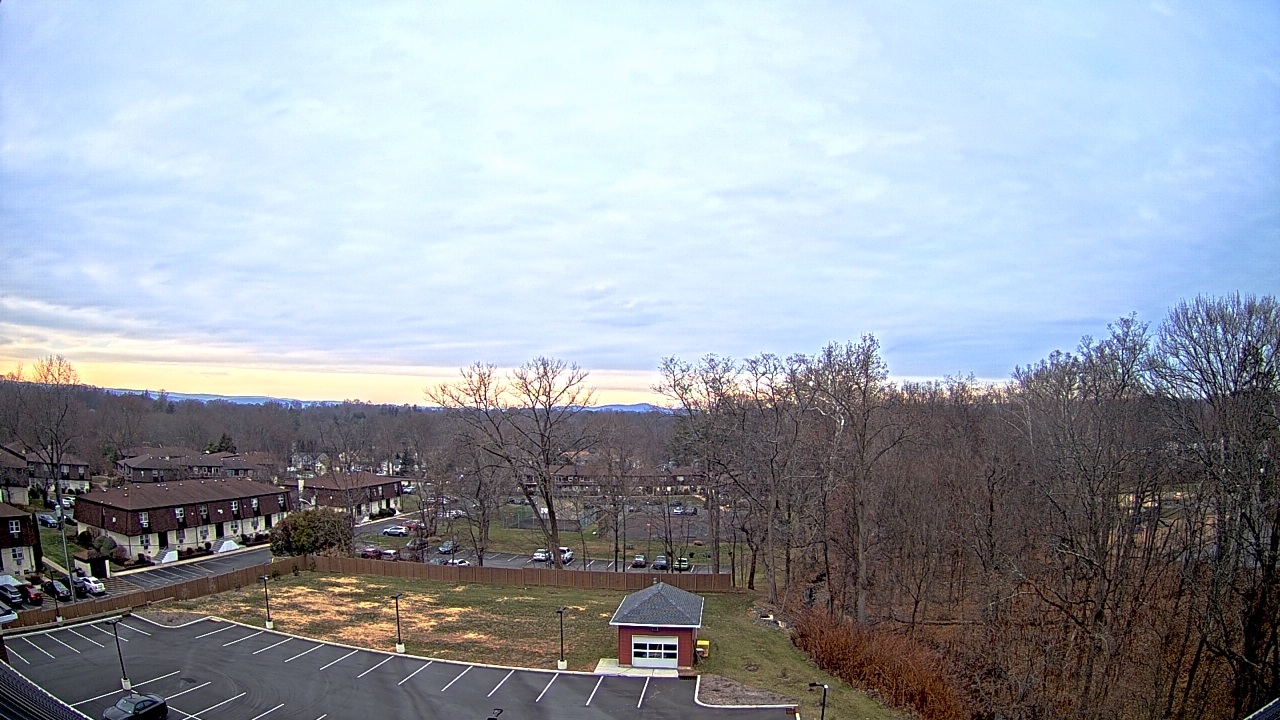 Thumbnail for current weather camera view from Valley Cottage Fire Department in Valley Cottage, New York