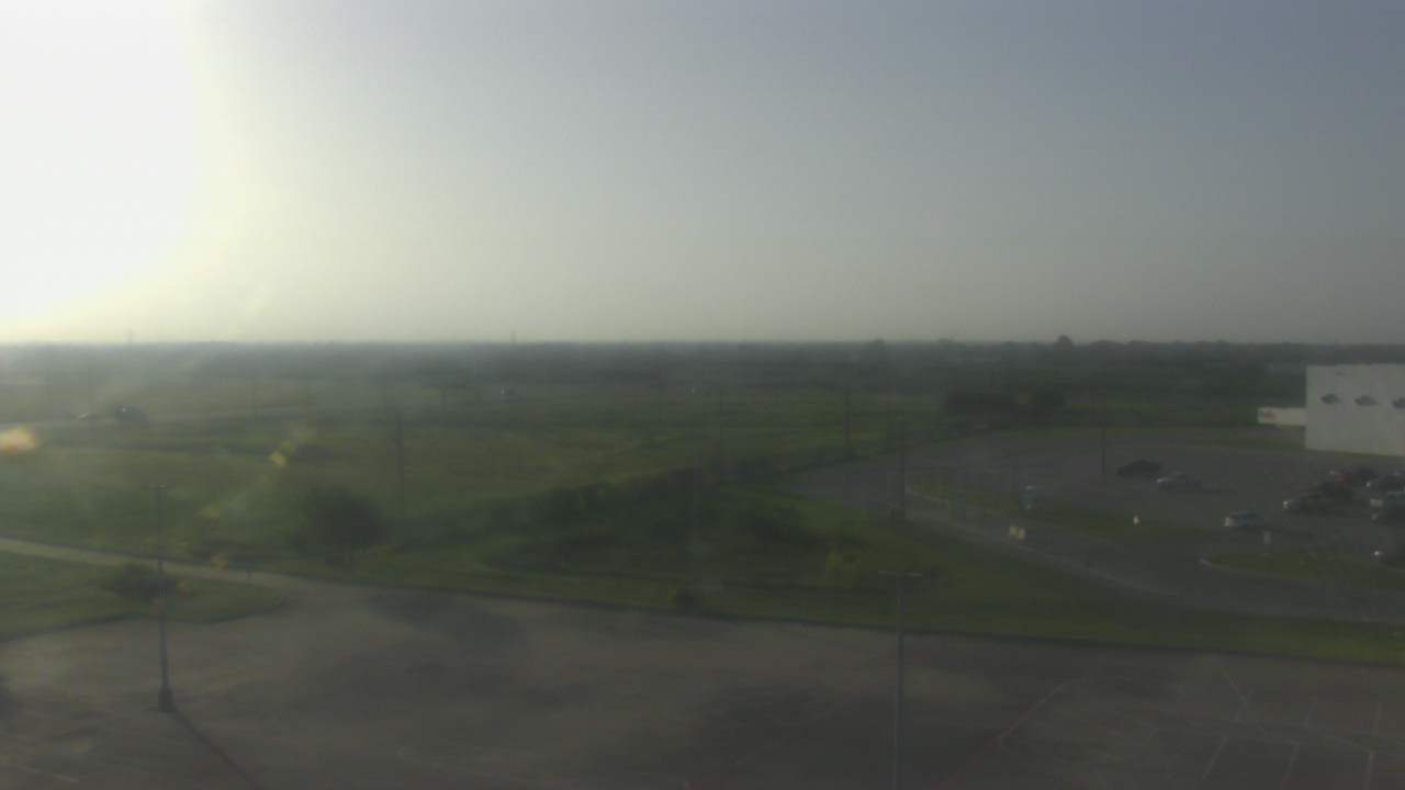 Thumbnail for current weather camera view from Victoria College Emerging Technology Complex in Victoria, Texas
