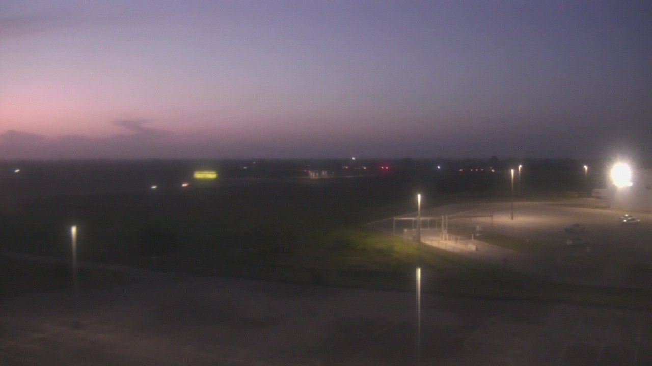 Thumbnail for current weather camera view from Victoria College Emerging Technology Complex in Victoria, Texas