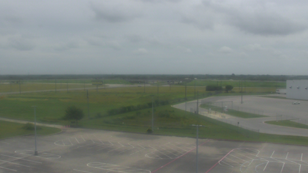 Thumbnail for current weather camera view from Victoria College Emerging Technology Complex in Victoria, Texas