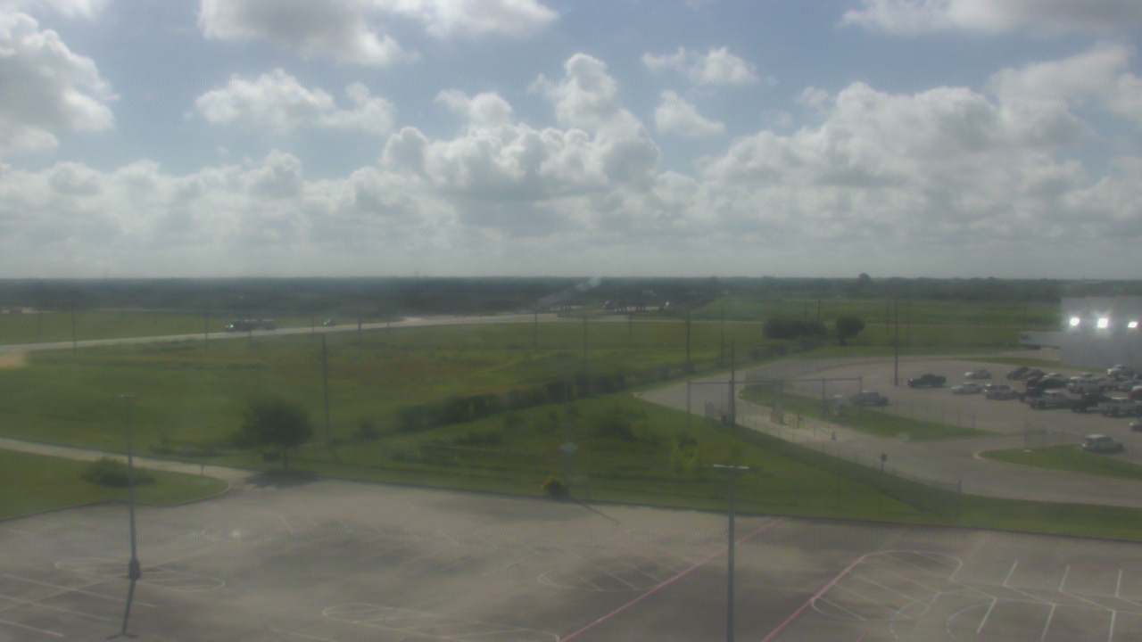Thumbnail for current weather camera view from Victoria College Emerging Technology Complex in Victoria, Texas