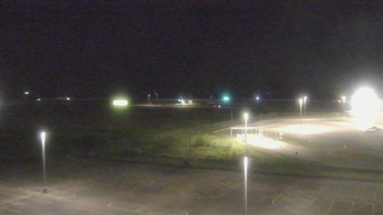 Thumbnail for current weather camera view from Victoria College Emerging Technology Complex in Victoria, Texas