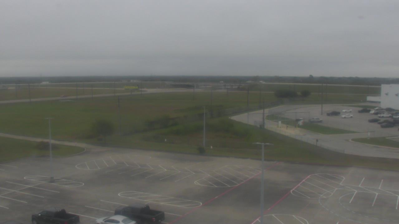 Thumbnail for current weather camera view from Victoria College Emerging Technology Complex in Victoria, Texas