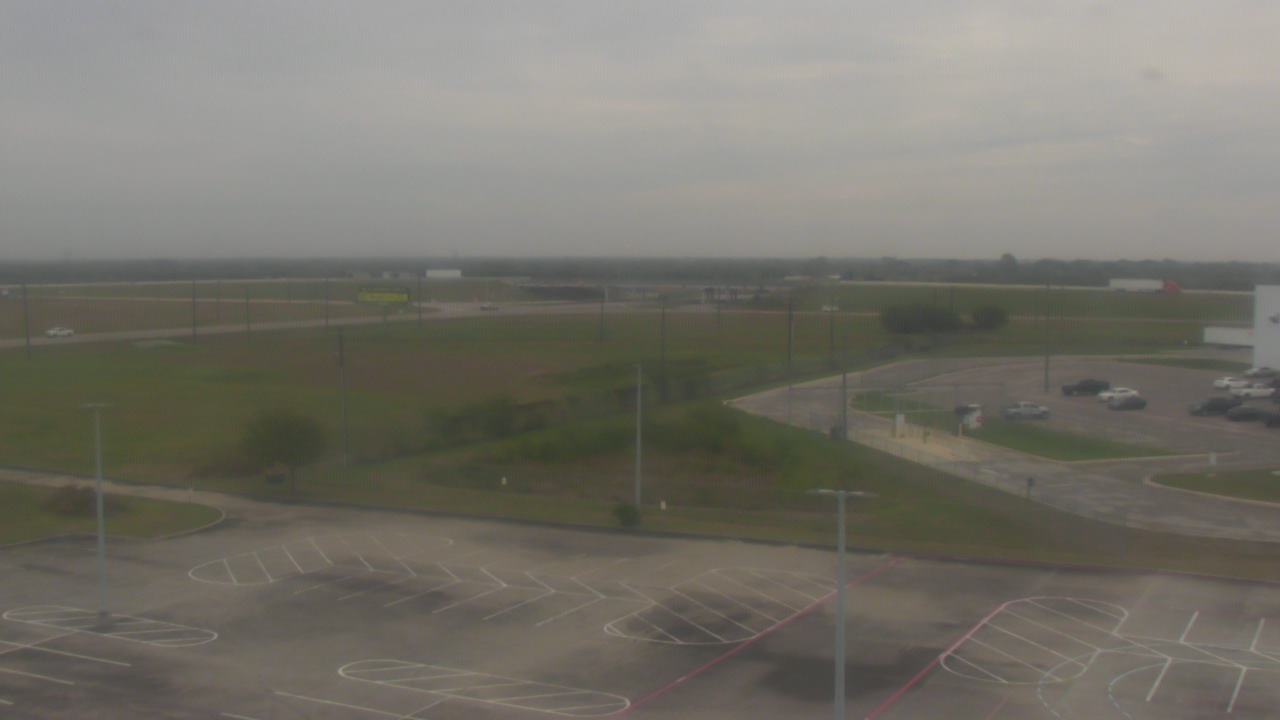 Thumbnail for current weather camera view from Victoria College Emerging Technology Complex in Victoria, Texas