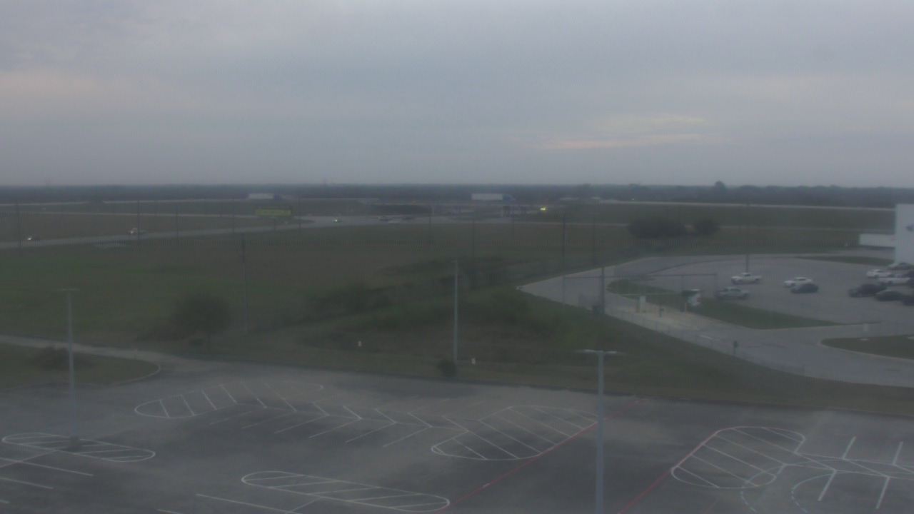 Thumbnail for current weather camera view from Victoria College Emerging Technology Complex in Victoria, Texas