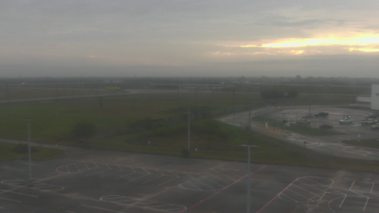 Thumbnail for current weather camera view from Victoria College Emerging Technology Complex in Victoria, Texas