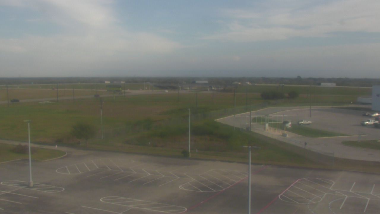 Thumbnail for current weather camera view from Victoria College Emerging Technology Complex in Victoria, Texas