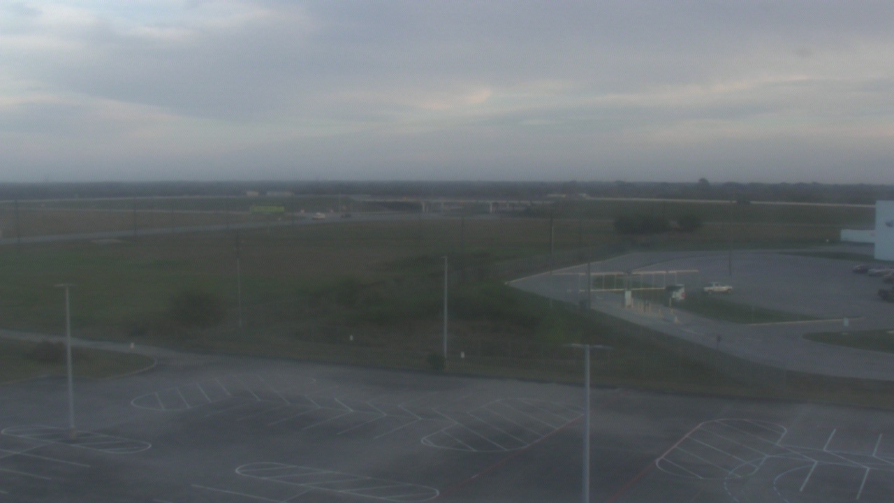 Thumbnail for current weather camera view from Victoria College Emerging Technology Complex in Victoria, Texas