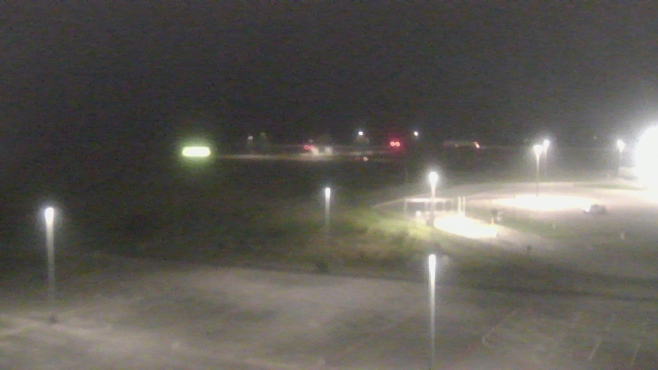 Thumbnail for current weather camera view from Victoria College Emerging Technology Complex in Victoria, Texas