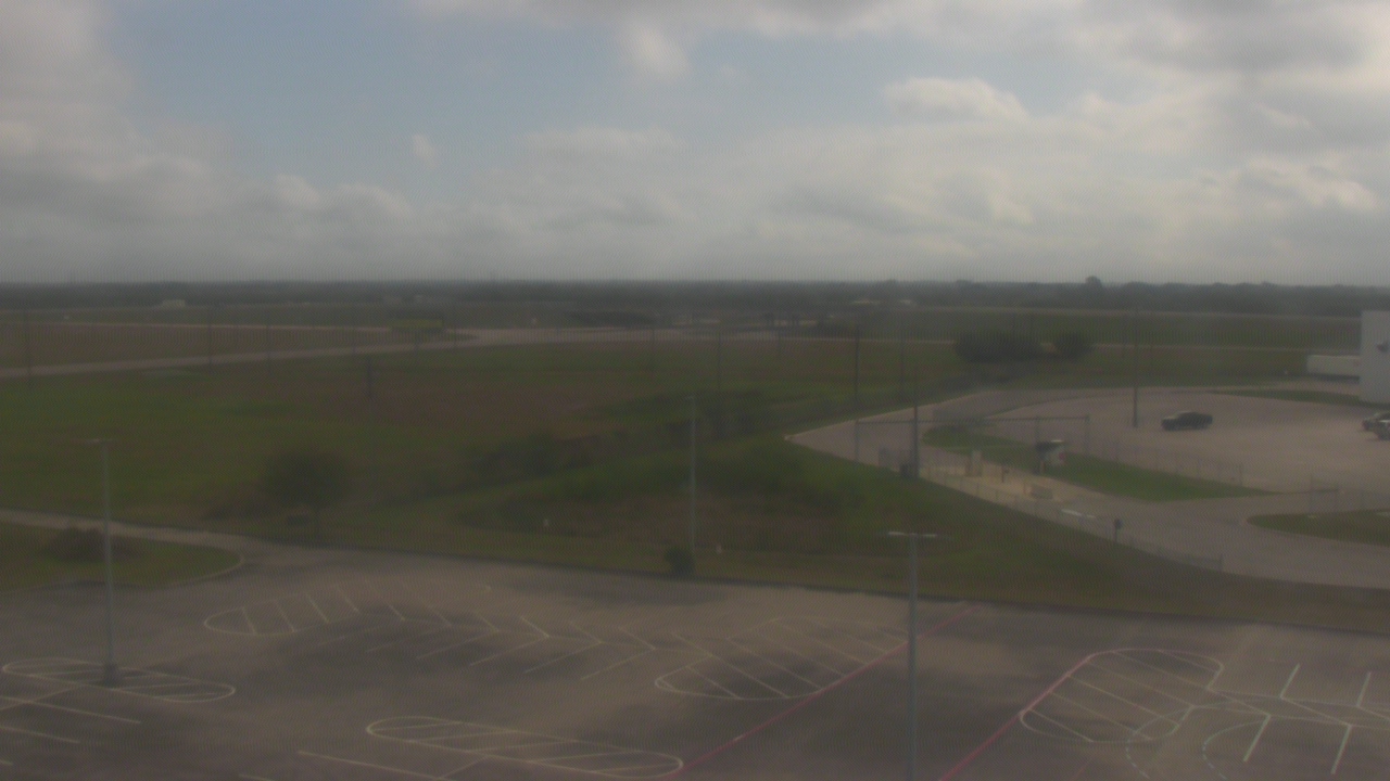 Thumbnail for current weather camera view from Victoria College Emerging Technology Complex in Victoria, Texas