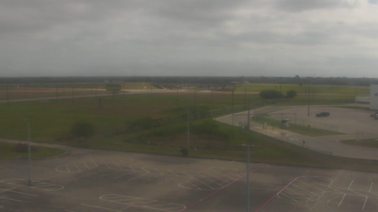 Thumbnail for current weather camera view from Victoria College Emerging Technology Complex in Victoria, Texas